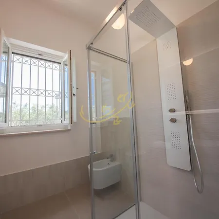 Td Trulli Benedetta W Pool In Peaceful Nature * 卡斯特拉纳格罗泰