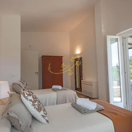 Td Trulli Benedetta With Pool In Peaceful Nature Villa *