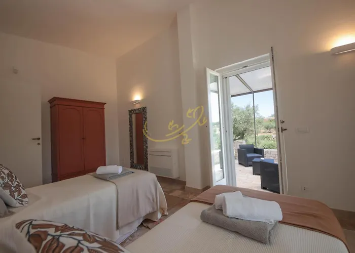 Вилла Td Trulli Benedetta W Pool In Peaceful Nature