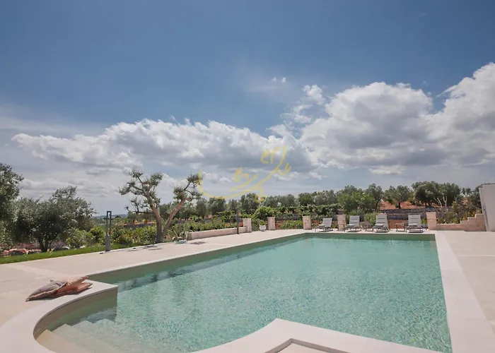 Td Trulli Benedetta W Pool In Peaceful Nature Вилла Кастеллана-Гротте
