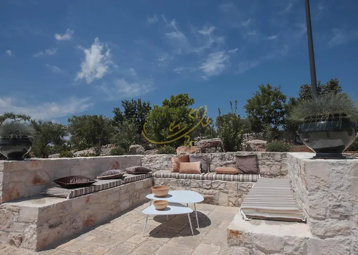 Td Trulli Benedetta W Pool In Peaceful Nature *